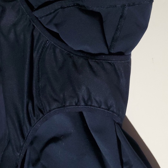 Lululemon Athletica Deep Blue Athletic Shorts - Picture 7 of 8